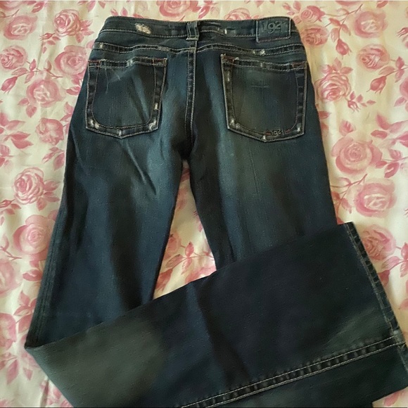 Flare bottom jeans - Picture 6 of 7